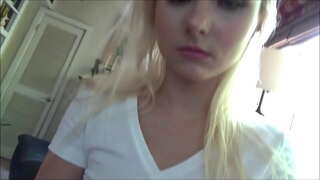 Mała przyrodnia siostra Chce Seksu - Alex Adams