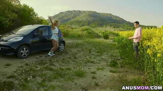 Cherry zrobiłam Sama zaniedbany gardło i włożyła świecę w dupę, żeby dmuchać Cherry zrobiłam Sama zaniedbany gardło i włożyła świecę w dupę, żeby dmuchać