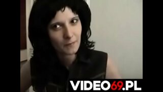 Poland video seks-Setiausaha memberikan anda blowjob di hotel